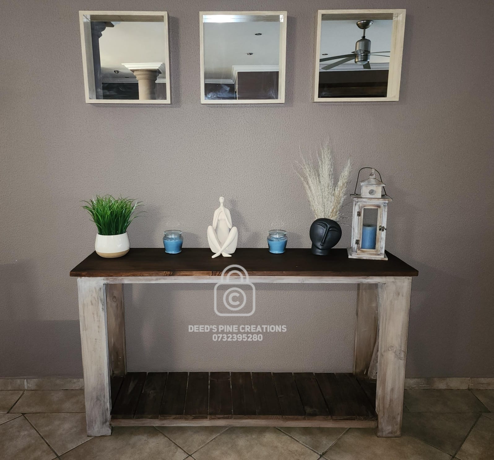 Hallway Console Unit